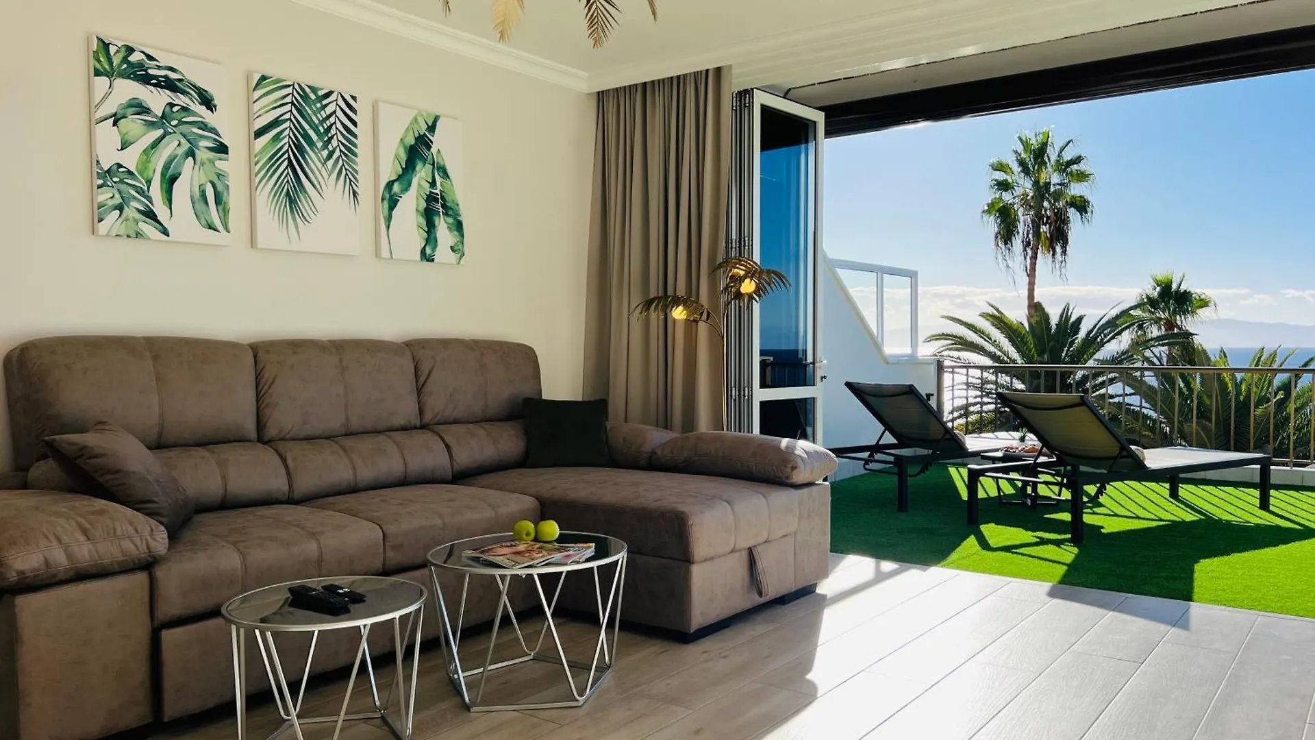 Paulmarie Superior Ocean Lounge Lägenhet Acantilado de los Gigantes Spanien